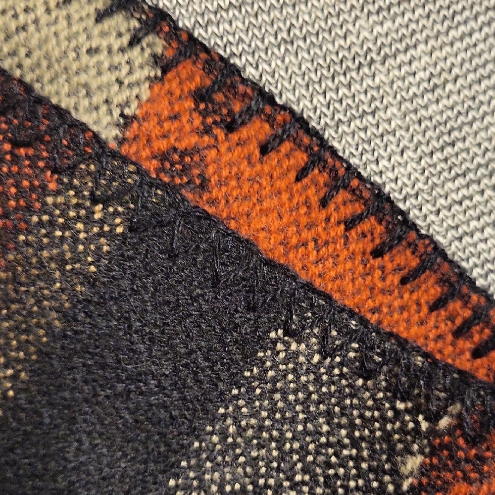 Multicolor Striped Shawl - Picture 4 of 7